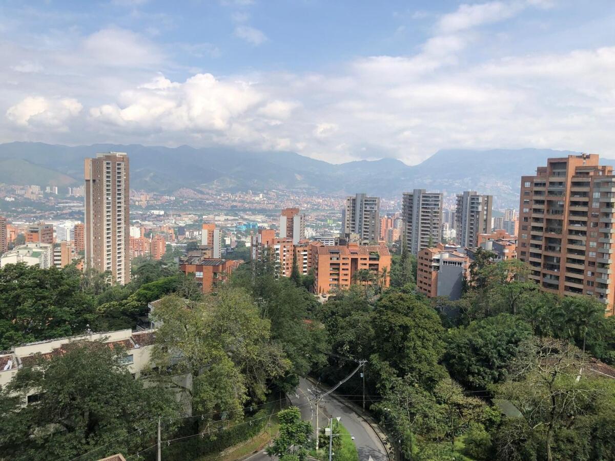 Magnificent Near Lleras And Provenza