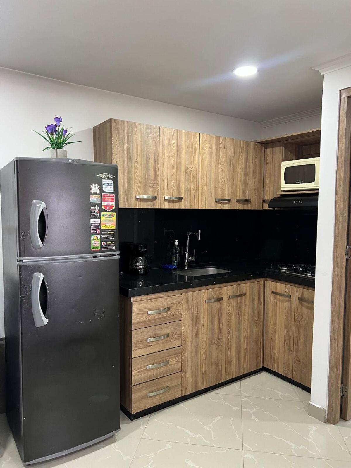 Apartamento Magnificent Near Lleras And Provenza *
