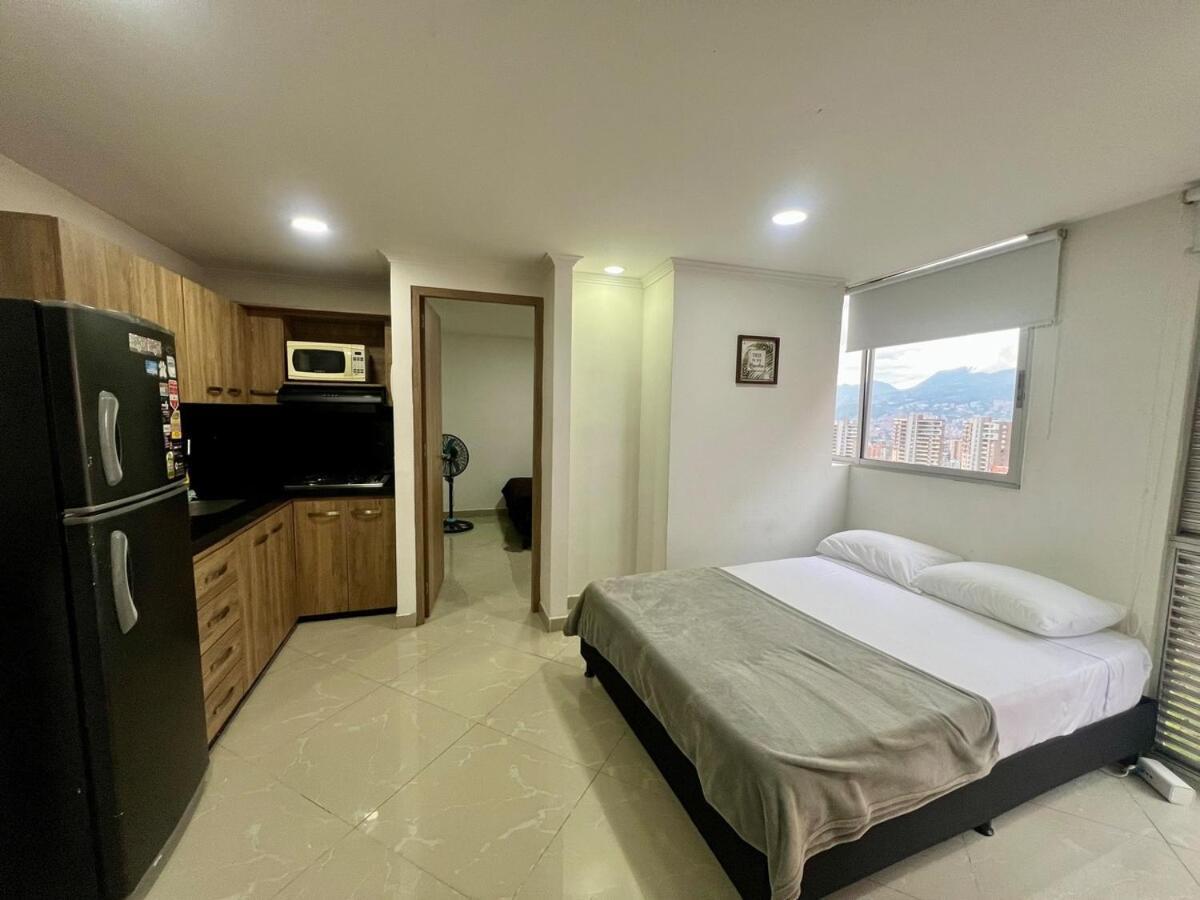 Apartamento Magnificent Near Lleras And Provenza